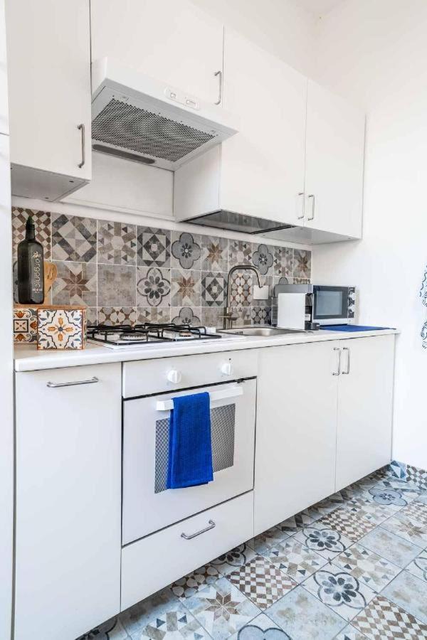 Апартаменты A Mae Riva - La Tua Casa Al Porto Antico Генуя Экстерьер фото